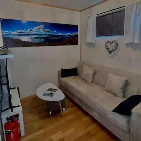 Apartment With Parking And Sauna Tromso Exterior photo